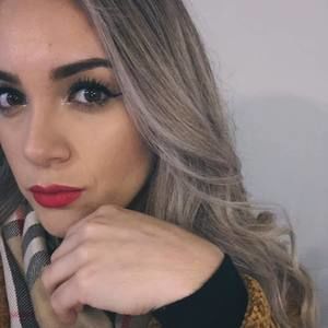 Meet your Posher, Cristina g